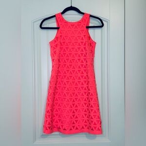 Lilly Pulitzer Pink Sun Ray Daisy Laser Cut Shift Dress Size XXS Vacation